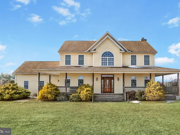 1402 Longs Gap Rd, Carlisle, PA 17013