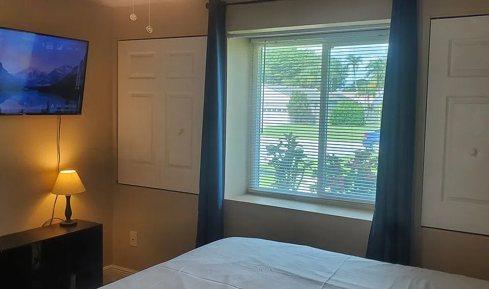 5114 Mark Dr #3