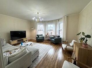4 Euston St #3A, Brookline, MA 02446