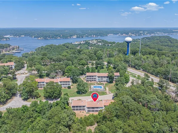 148 Laguna Dr #1B, Lake Ozark, MO 65049