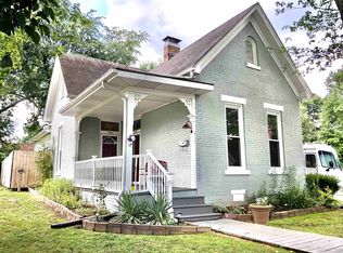419 E Walnut St, Boonville, IN 47601