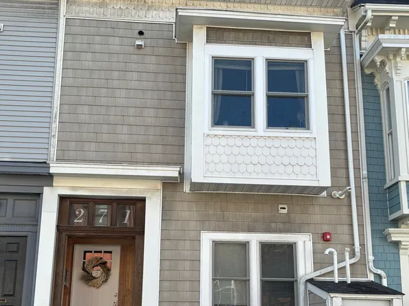 271 W 5th St #2, Boston, MA 02127