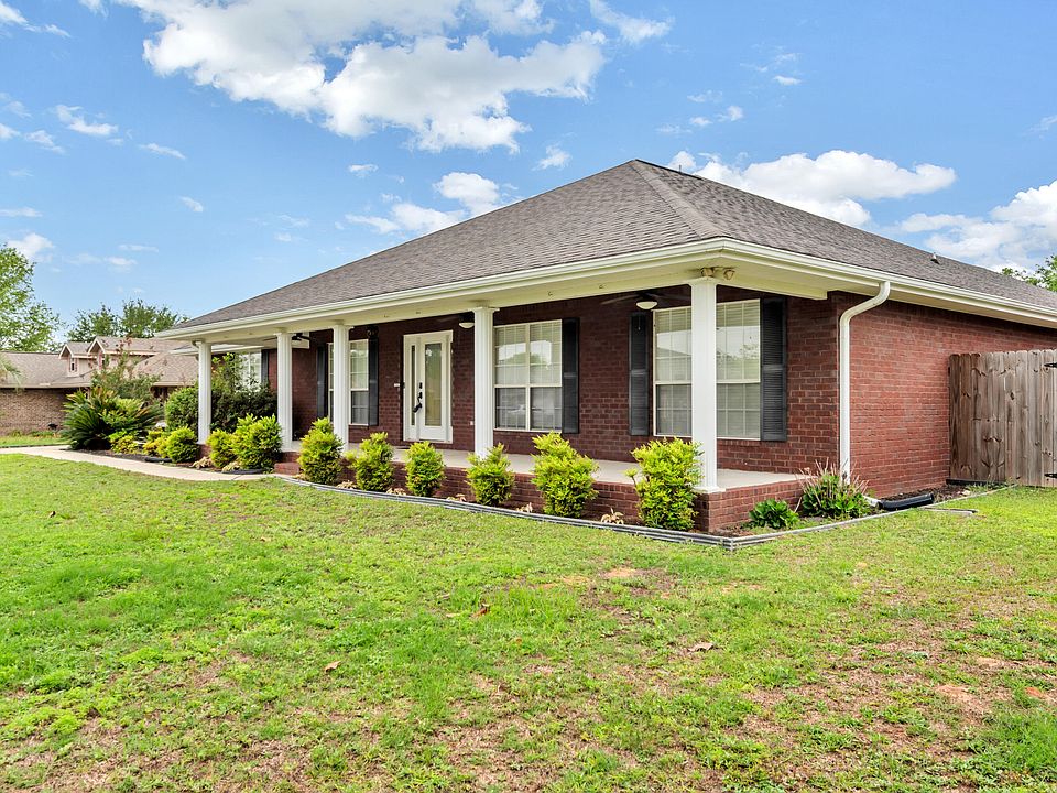 1st image of 2387 Barberee Dr