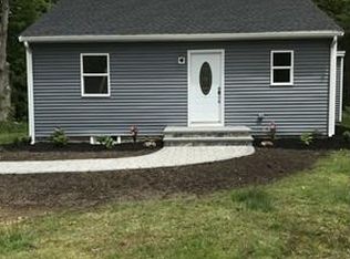 704 Plymouth St, Middleboro, MA 02346