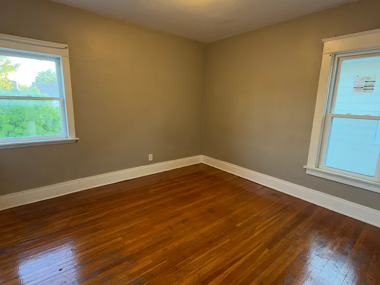 411 Minnesota Ave #2 — Photo 10
