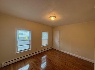 213 Beacon St APT 4, Somerville, MA 02143