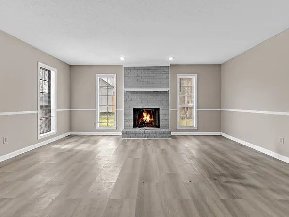 6872 Kirby Mills Cv, Memphis, TN 38115