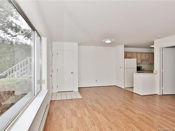 5th image of 15 Bungalow Park #1