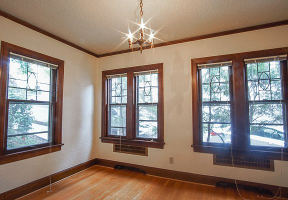 4th image of 912 SW Vista Ave #0