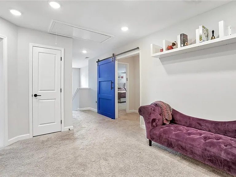 3722 Silvery Way — Photo 12