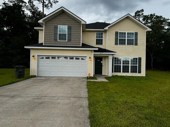 649 Piedmont Ave, Hinesville, GA 31313