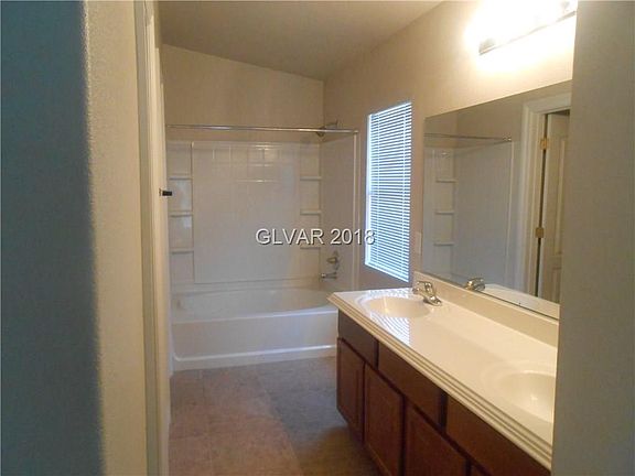 5th image of 3216 Regal Swan Pl Unit 1