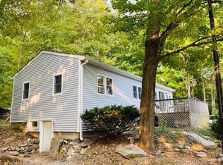 266 Hampton Rd, Chaplin, CT 06235