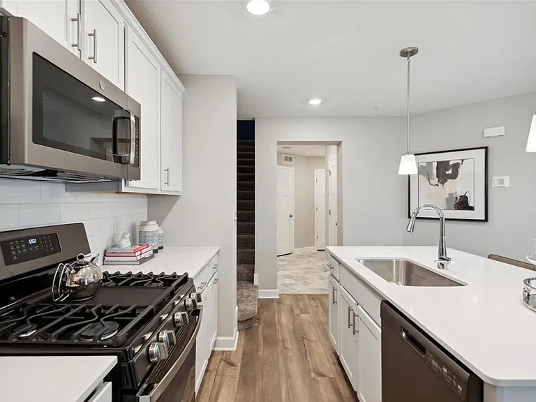 8754 Parkington Ave NE — Photo 5