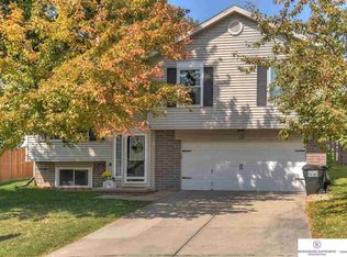 7418 S 176th St, Omaha, NE 68136