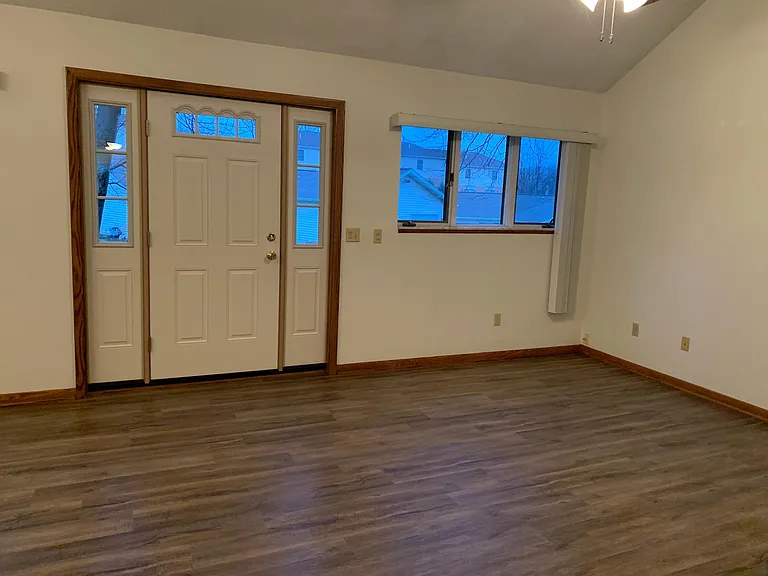 E Boardwalk Pl — Photo 18