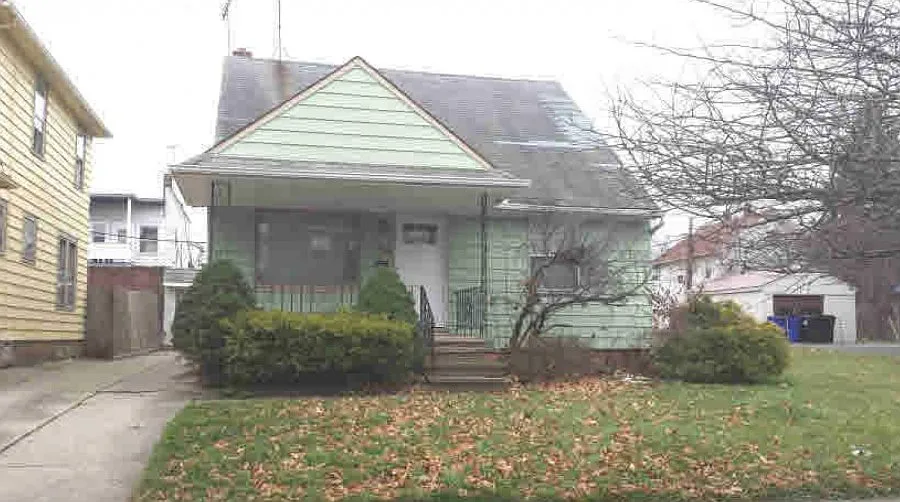 980 Stevenson Rd photo 1
