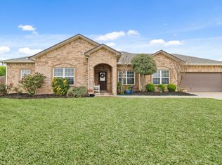 5624 Thoms Ct, Fort Worth, TX 76126