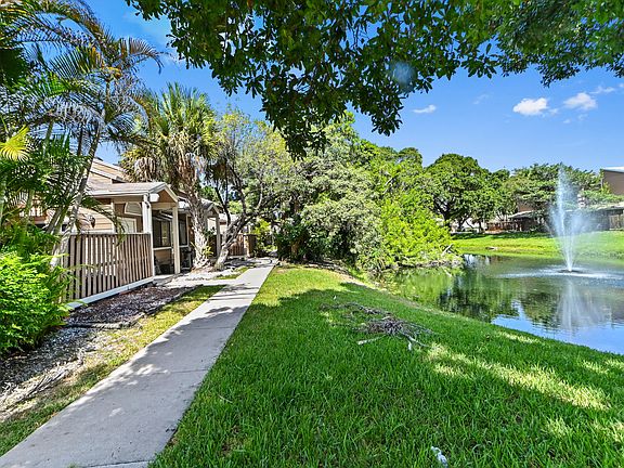 2nd image of 7184 Sportsmans Drive