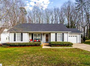 114 Howard Cir, Simpsonville, SC 29681