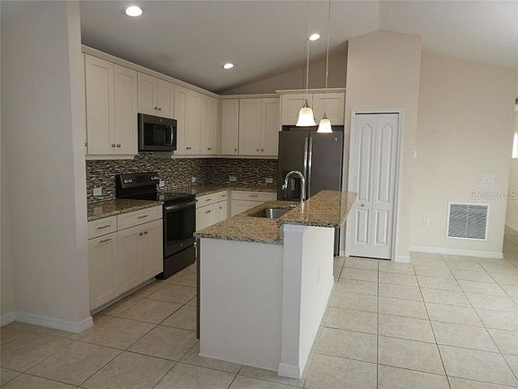 4th image of 12745 Sagewood Dr