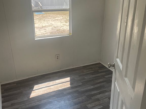 5th image of 132 Bills Cir