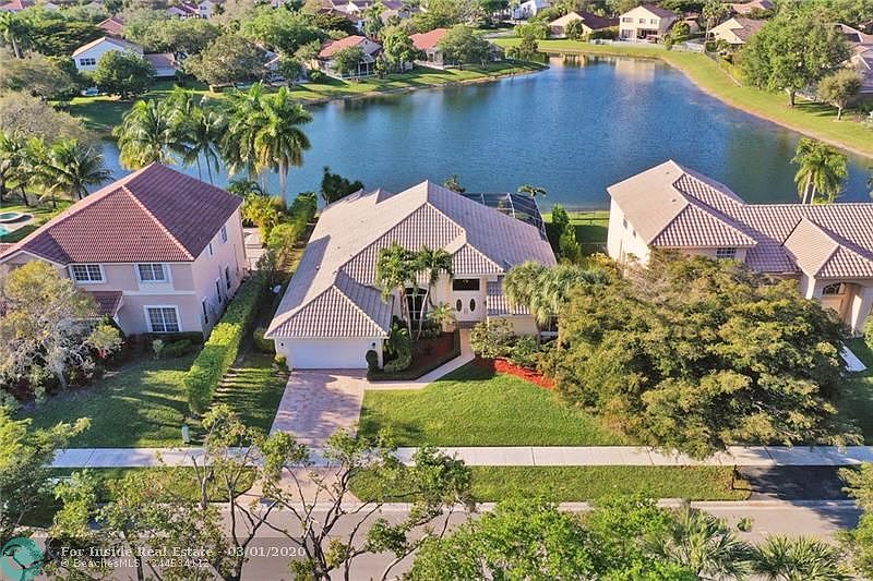 1st image of 6505 NW 74th Dr