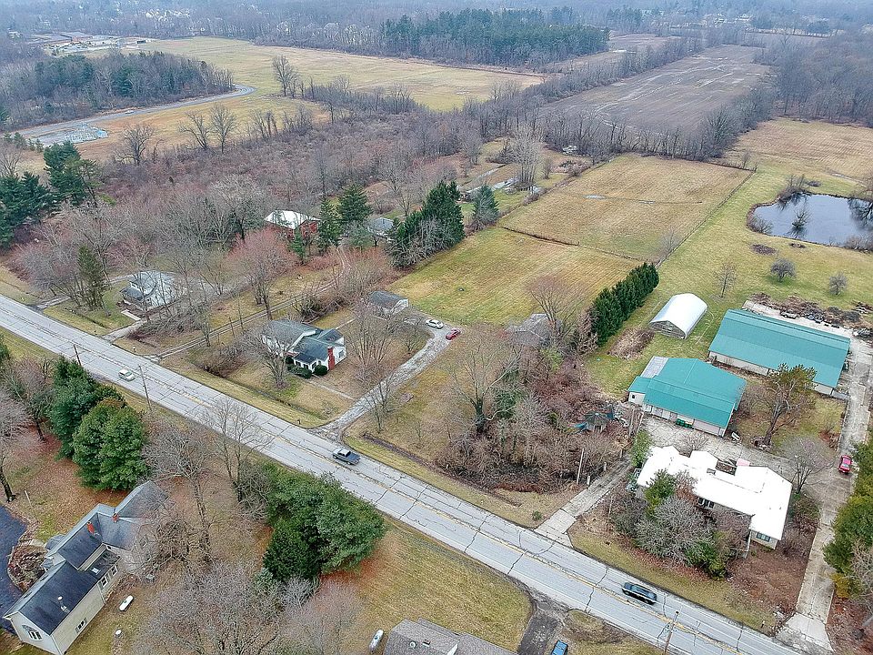 2nd image of 2125 Reyn New Albany Rd