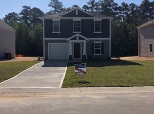 805 Conductor Ct, Vass, NC 28394