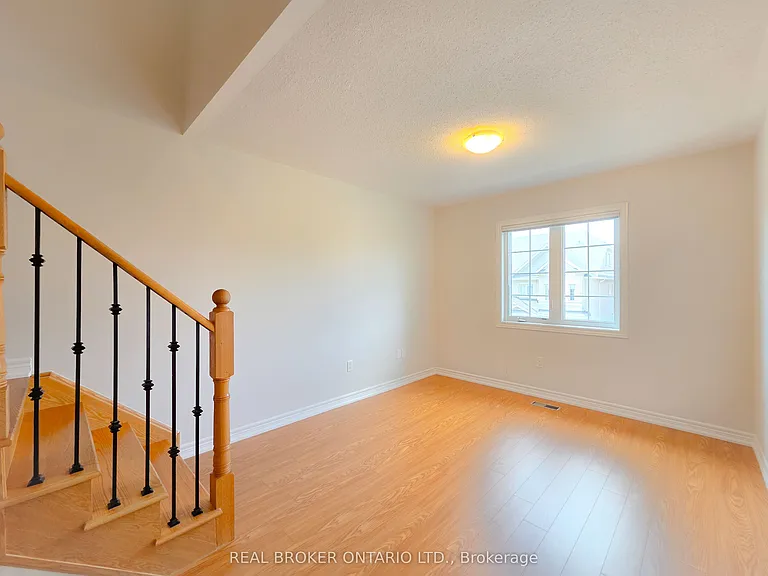 25 Vinod Rd — Photo 20