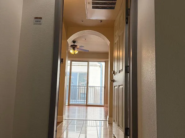 4500 Baseline Rd APT 2202, Boulder, CO 80303