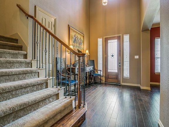 2nd image of 617 Ashley Pl
