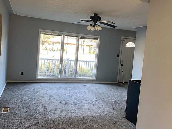 5th image of 3273 Pirrin Dr