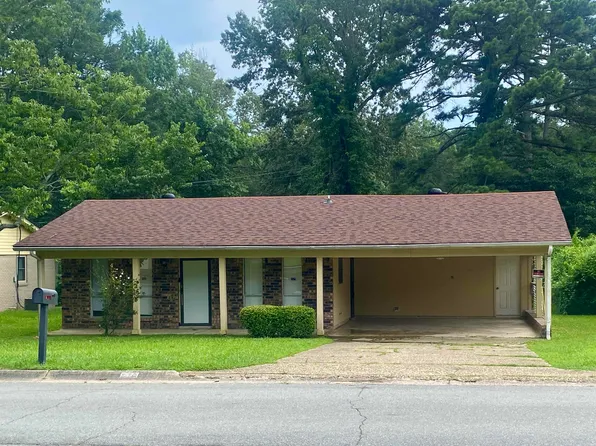 9425 Labette Dr, Little Rock, AR 72205