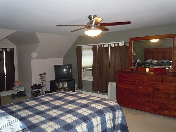 5th image of 724 Lynnfield St
