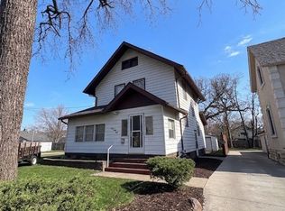1168 11th St, Des Moines, IA 50314