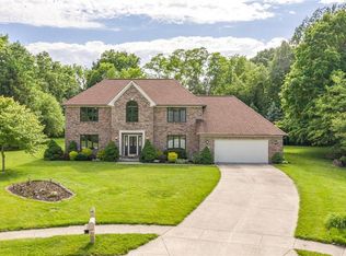 1056 N Cambridge Ct, Greenfield, IN 46140