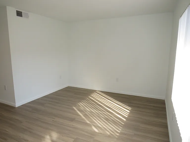 Shadowtree Apartment Homes — Photo 47