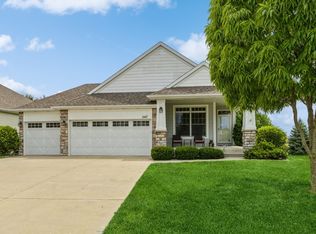 547 82nd St, West Des Moines, IA 50266