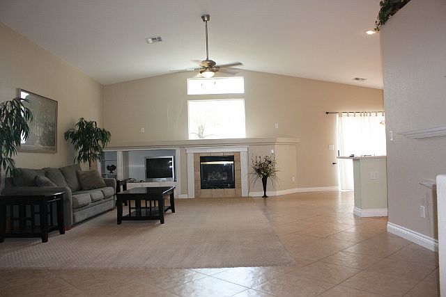 1st image of 340 Horse Pointe Ave