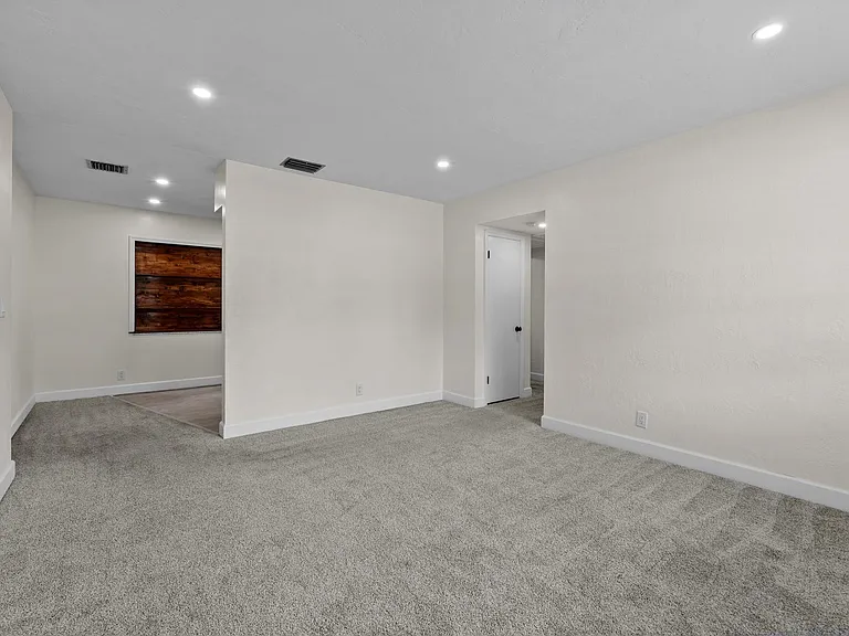 2513 Chapel Way — Photo 8