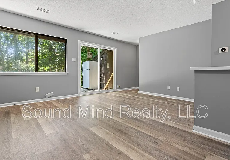 4249 Lake Ridge Dr #5B — Photo 12