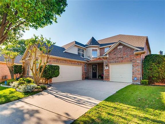 2nd image of 2103 Watercrest Ct