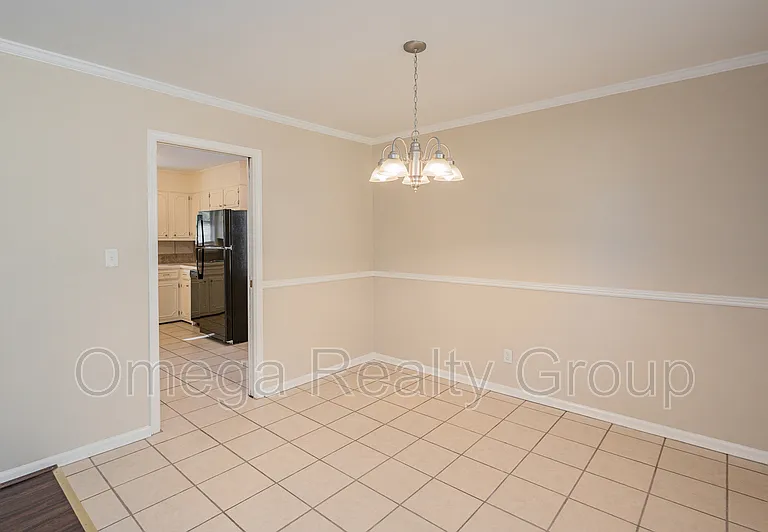 1313 Oak Ter — Photo 13