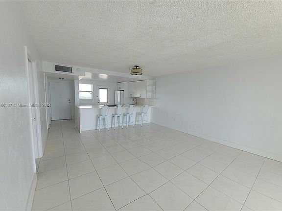 2nd image of 7850 Byron Ave APT 1005