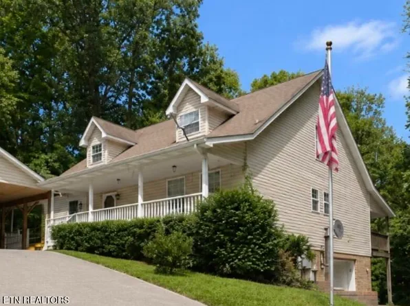1968 Tranquility Ln, Sevierville, TN 37876