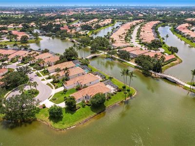 3885 Huelva CT, Naples, FL, 34109