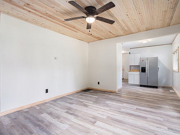 2nd image of 221 N Rowland St