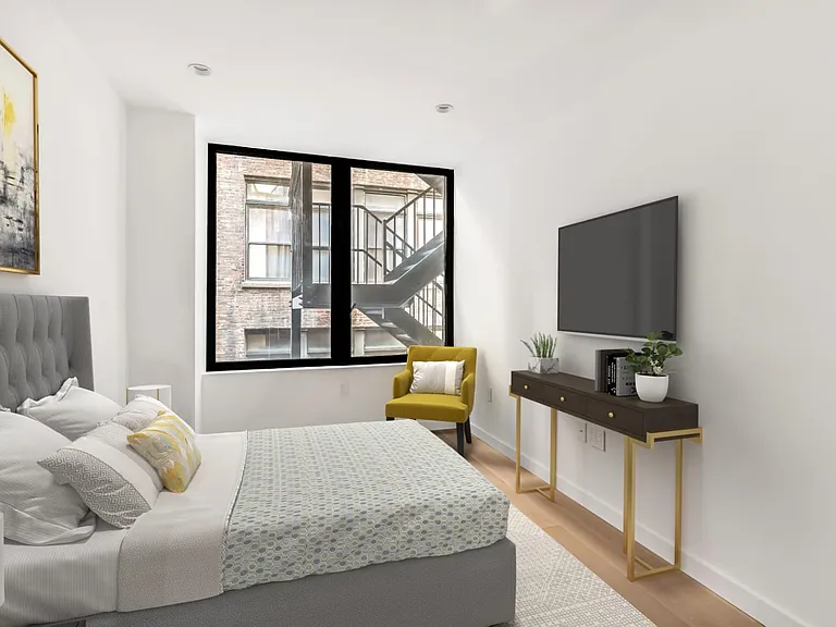 15 E 31st St #3 — Photo 13