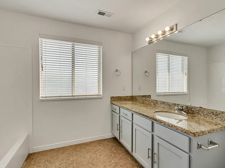 8637 S Golden Rain Cir — Photo 27